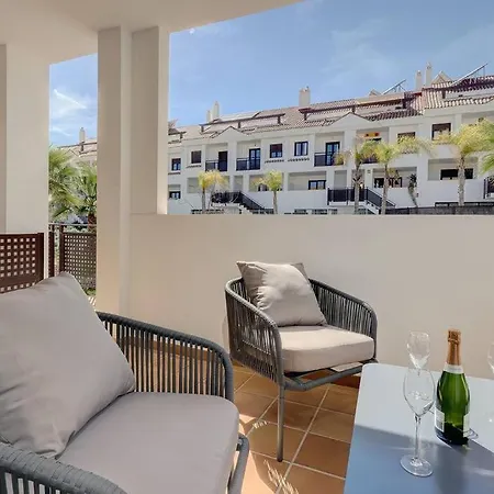 Stunning Modern Townhouse In Riviera Del Sol Malaga