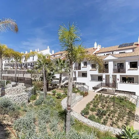 Stunning Modern Townhouse In Riviera Del Sol *