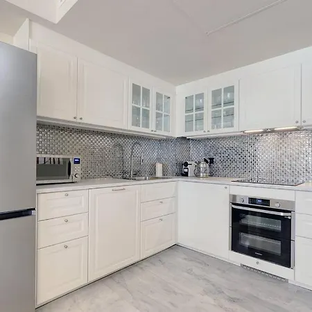 Stunning Modern Townhouse In Riviera Del Sol *