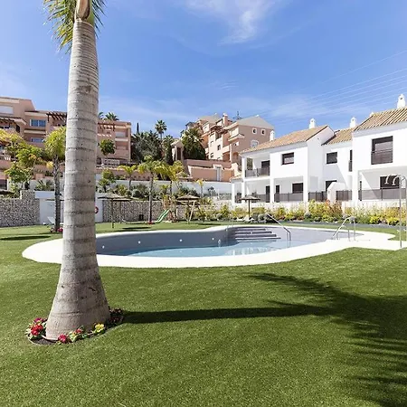 Stunning Modern Townhouse In Riviera Del Sol * Malaga